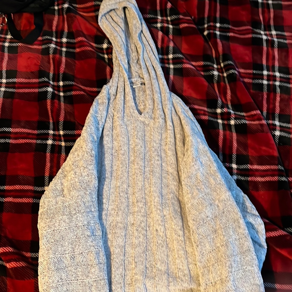thin grey hooded sweater